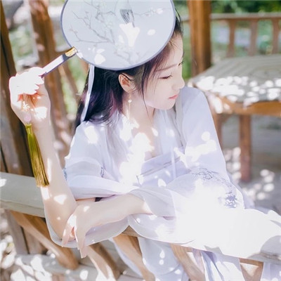 高清好看的古风头像真人版图片(精选24张)