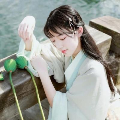 高清好看的古风头像真人版图片(精选24张)