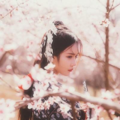 高清好看的古风头像真人版图片(精选24张)