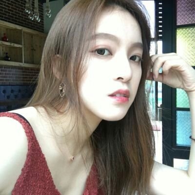 红色好看的头像(精选24张)