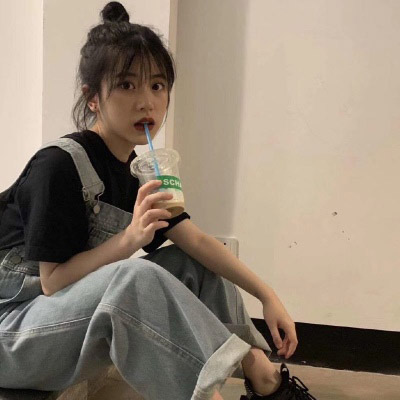 最近抖音很火的丧图头像(15张)