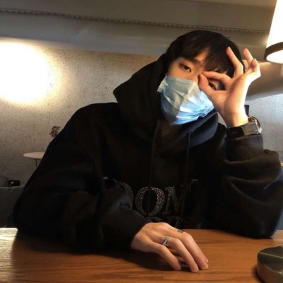 抖音爆火的丧头像(18张)