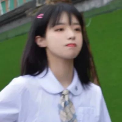 女生专用的好看头像(24张)