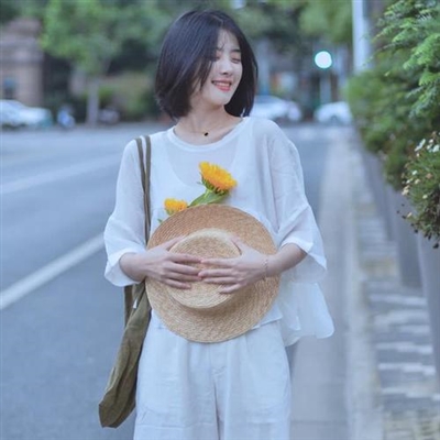 干净又好看的气质头像(精选18张)