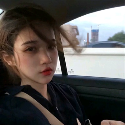 网红图片可爱女生头像(精选20张)