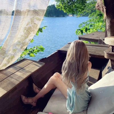 最火爆的女生头像(24张)