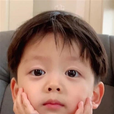 呆萌小孩情侣头像(精选22张)