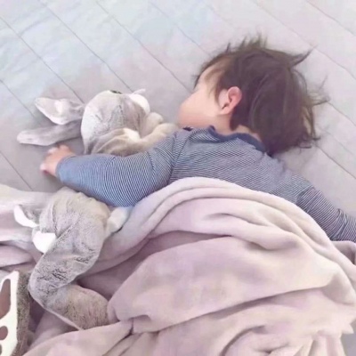 呆萌小孩情侣头像(精选22张)