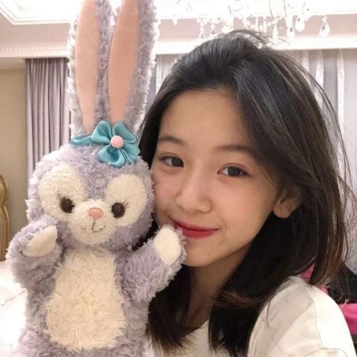 高清可爱的女生头像(32张)