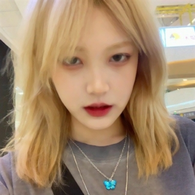 染头发的女生头像(精选30张)