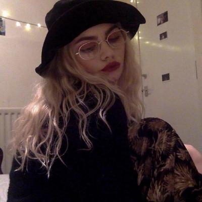 高清好看的戴眼镜成熟女生头像图片(36张)