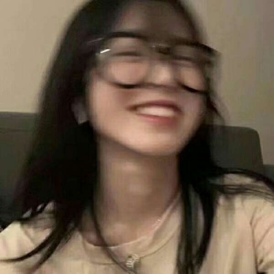 高清好看的戴眼镜成熟女生头像图片(36张)