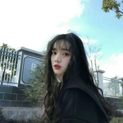 女生头像霸气超拽黑暗系真人高清图片(精选24张)