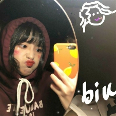 超好看女生自拍头像(精选28张)