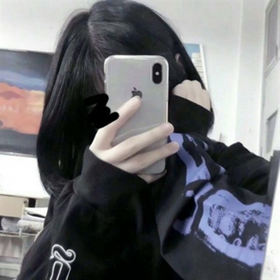 超好看女生自拍头像(精选28张)