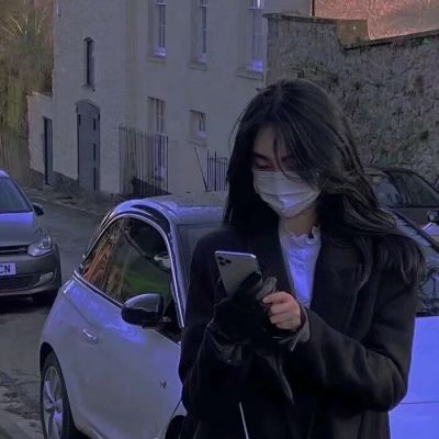 好看的酷女孩头像(精选26张)