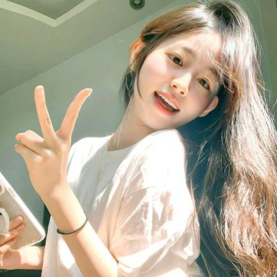 小众真人女生头像(24张)