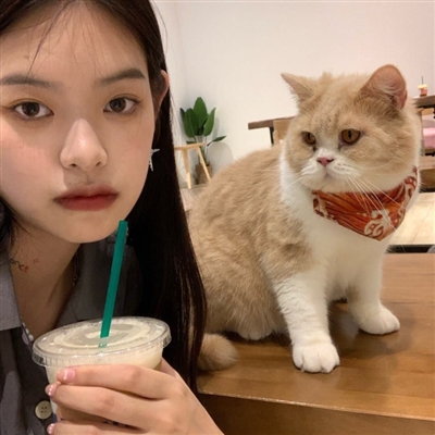 小众优质真人女头像(22张)