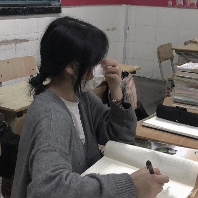 吸引人的女性头像(精选24张)