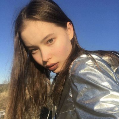 高清外国女生头像(精选24张)