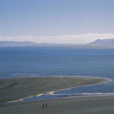 2023年高端有品位的微信头像(精选22张)