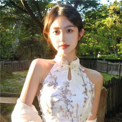 2023新款好看的头像女生(精选26张)