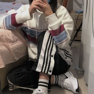 2023新款好看的头像女生(精选26张)