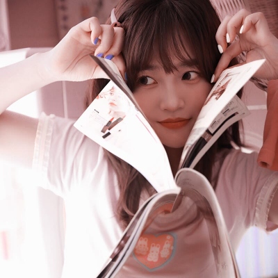 2023新款好看的头像女生(精选26张)