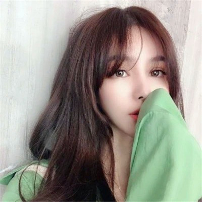 2023新款好看的头像女生(精选26张)