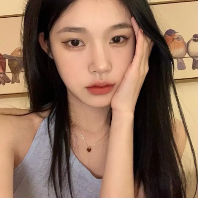 2023新款好看的头像女生(精选26张)