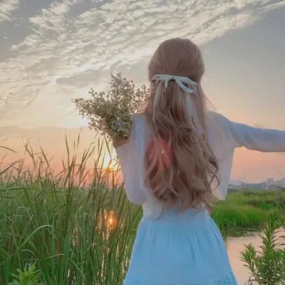 好看女生真人头像清晰(24张)