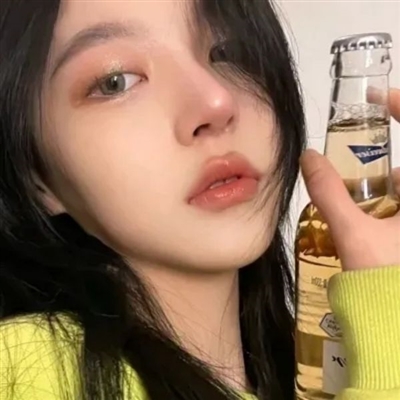 好看女生真人头像清晰(24张)