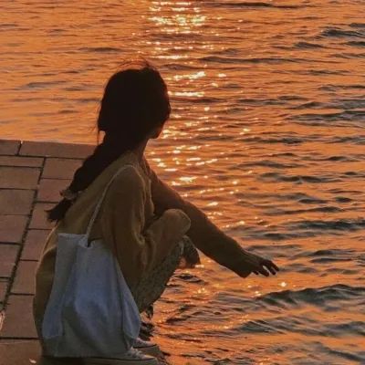 好看女生真人头像清晰(24张)