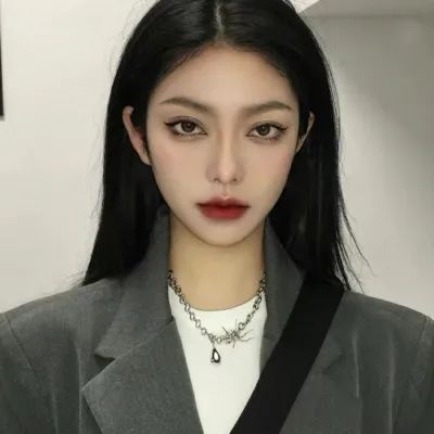 好看女生真人头像清晰(24张)