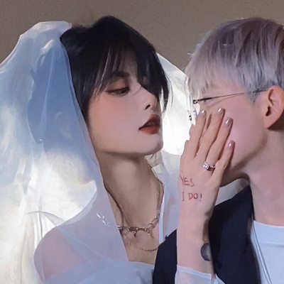 浪漫情侣头像一男一女甜蜜(精选24张)