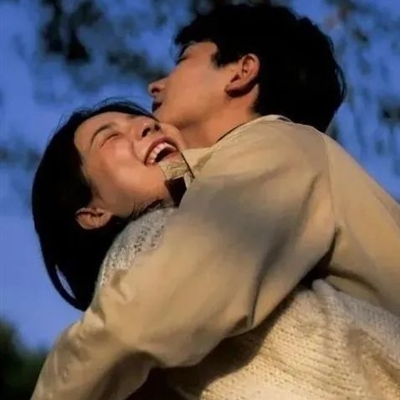 情侣头像一男一女真人分开(精选18张)