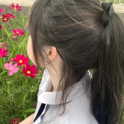 时尚美女扣扣头像真人(16张)