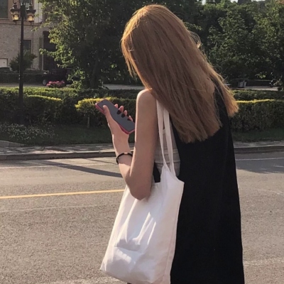 时尚美女扣扣头像真人(16张)