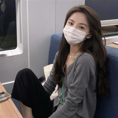 真人女生头像清新自然(24张)