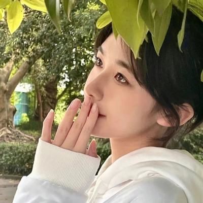 超好看的女生头像真人清新(26张)