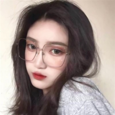 最火的女生头像真人清新(27张)