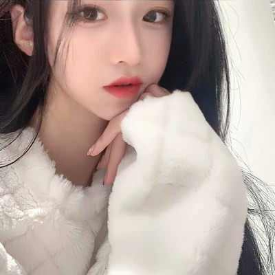 2023新款好看的头像真人(34张)