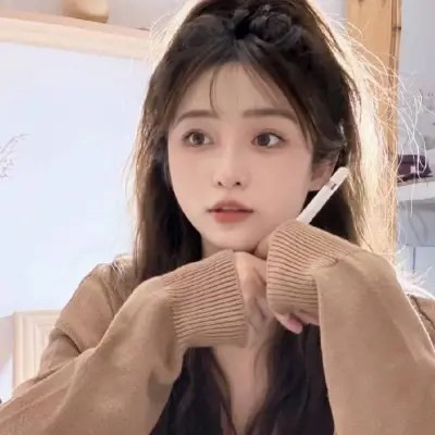 2023新款好看的头像真人(34张)