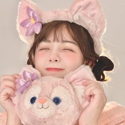 2023新款好看的头像真人(34张)