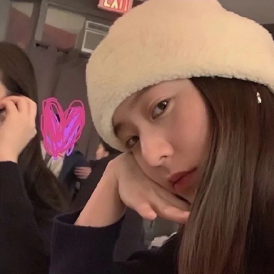 抖音最适合的女生头像真人(18张)