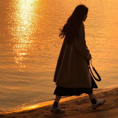 适合女生的抖音头像图片 (精选30张)