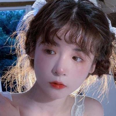 2023最潮女头像学生(精选36张)