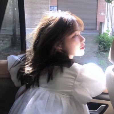 2023最潮女头像学生(精选36张)