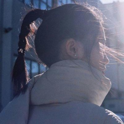 吸引人的头像女生可爱(精选24张)