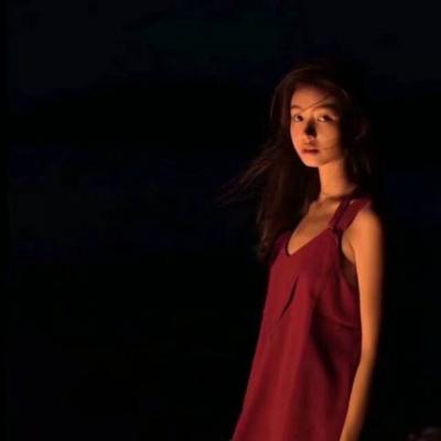 吸引人的头像女生可爱(精选24张)